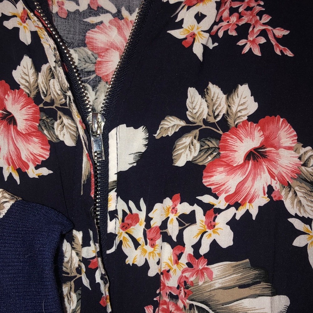 Jacket - Picture 2 of 3